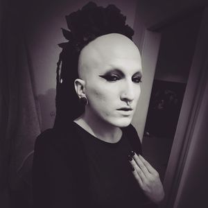 Meet your Posher, Eden